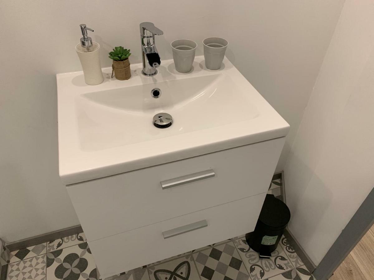 Appartement Lovely & Sauna Bourges